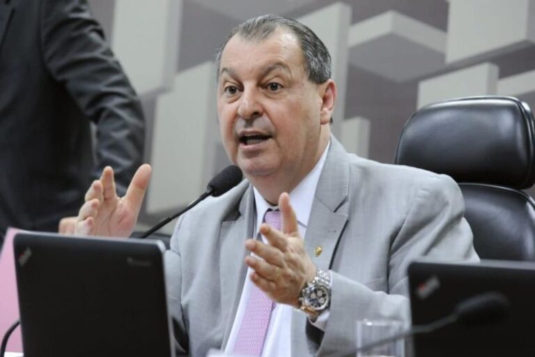 Omar Aziz Será Reeleito Senador Afirma Pesquisa Pontual