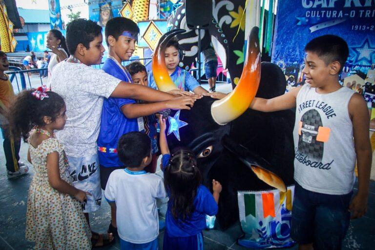 Azul Universal: Ao lado das crianças, Caprichoso celebra o Dia Mundial de Conscientização do Autismo