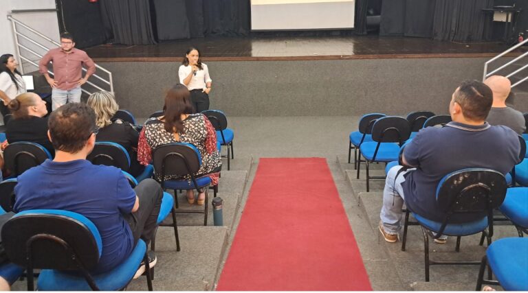 Equipes de Saúde da Família da Semsa recebem capacitação em cuidados paliativos