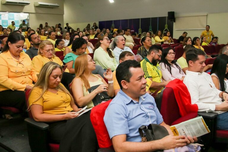 Prefeitura de Manaus promove evento do ‘Setembro Amarelo’ com participação de quase 250 servidores