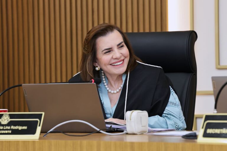 75 Anos do TCE-AM: O Tempo e a Consciência do Dever