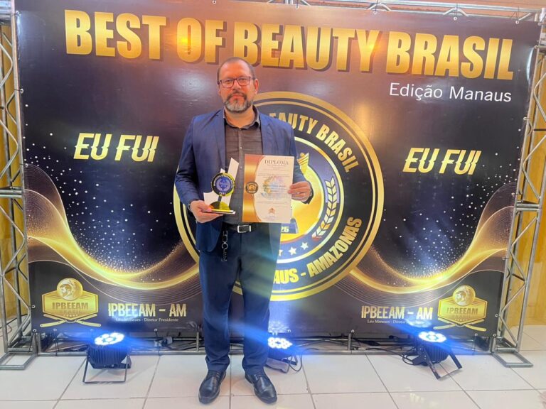 Jornalista Deyvison Barreto se destaca em noite de premiações que celebram os 356 anos de Manaus