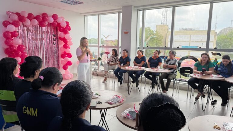 Prefeitura de Manaus realiza ação ‘SPA Outubro Rosa’ no Centro de Cooperação da Cidade