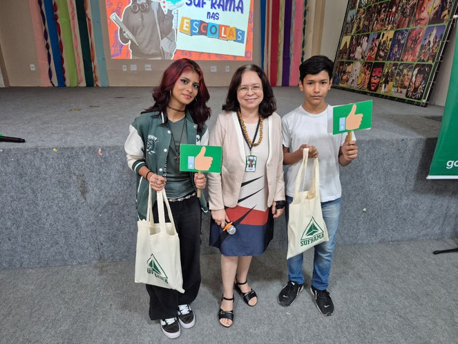 Parceria entre Prefeitura de Manaus e Suframa leva conhecimento sobre a ZFM a estudantes de Cime da zona Leste