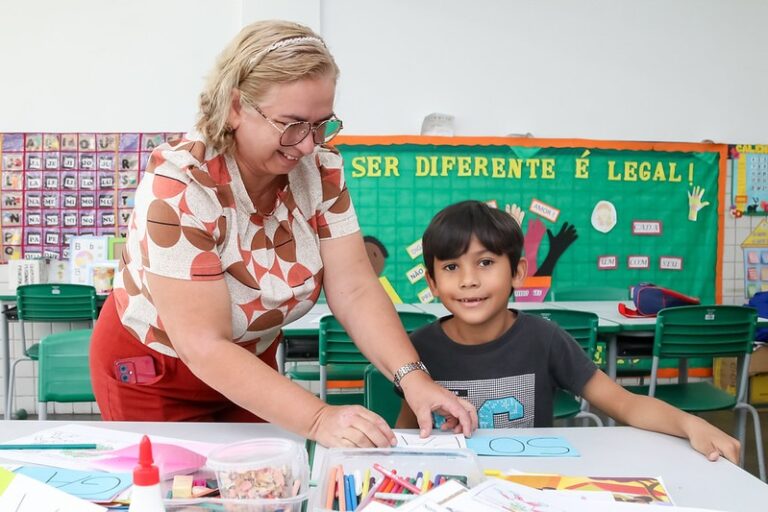 Prefeitura de Manaus encerra inscrições para concurso público da Semed nesta quarta-feira