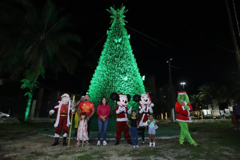Composta por mais de cinco mil mudas, Prefeitura de Manaus inaugura ‘Árvore Viva’ no CSU do Parque 10