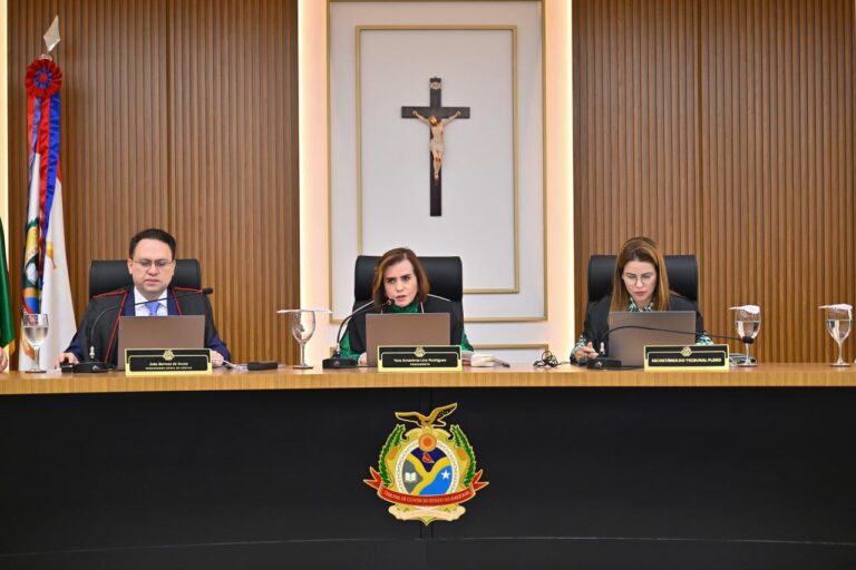 TCE-AM define relatorias dos municípios para o biênio 2026–2027