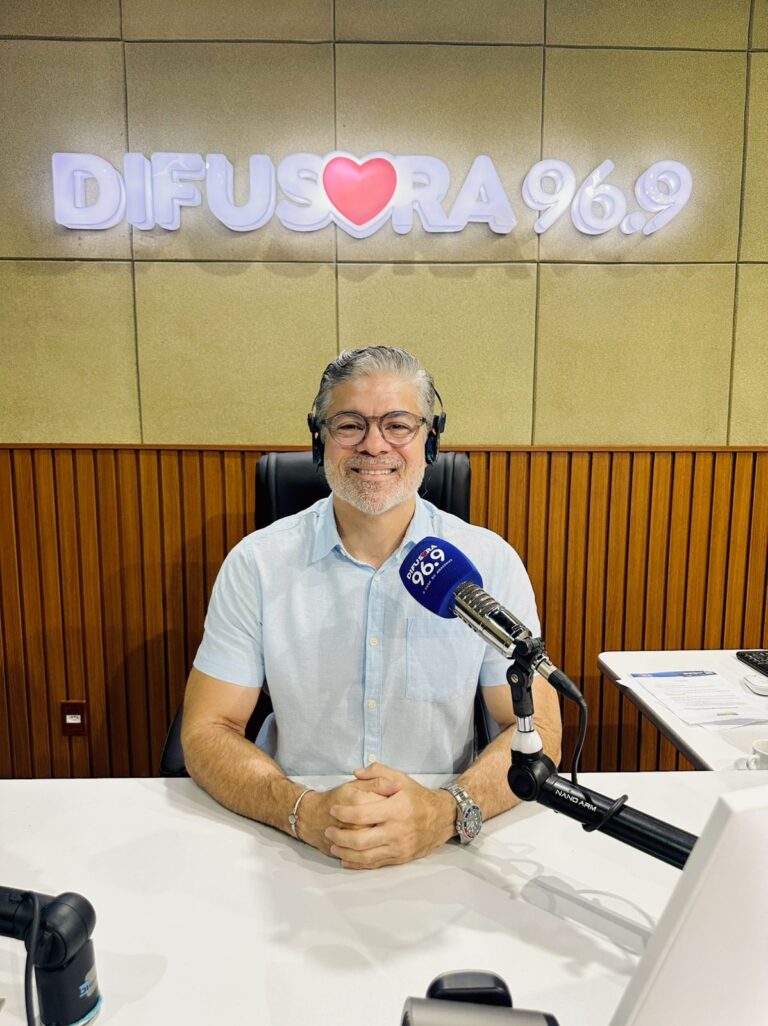 Daniel Anzoategui assume as 7h e marca um novo tempo da Rádio Difusora