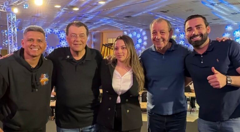 Eduardo Braga destaca empreendedorismo e valorização profissional durante o Amazonas Barber 2026 em Manaus