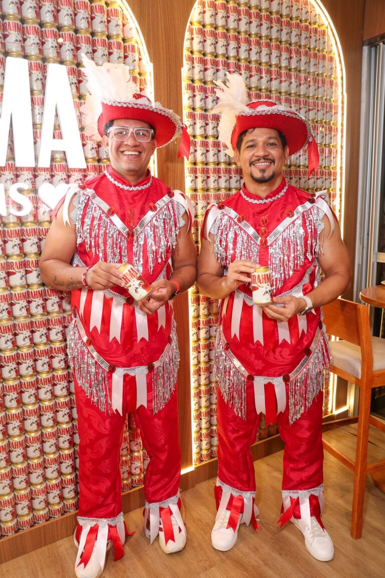 Marujeiros e batuqueiros celebram a cultura do Festival no Camarote Brahma